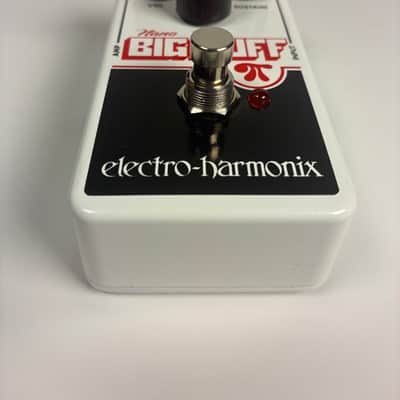 Electro-Harmonix Nano Big Muff Pi Distortion / Sustainer image 2