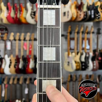 Epiphone   Adam Jones Les Paul Custom Korin Faught S Sensation image 4