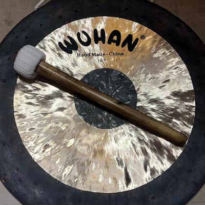 Wuhan 16" Chau Gong w/ Mallet image 1