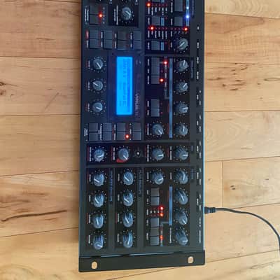 Access Virus TI Desktop Digital Synthesizer 2005 - Black image 1