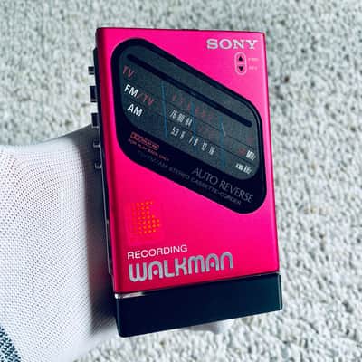 [RARE]Sony WM-F203 Walkman Cassette Player, Ultra Beautiful Red ! Running : ) image 11