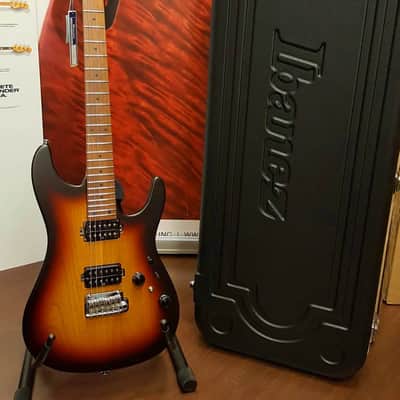 Ibanez AZ2402 TFF Tri Fade Burst Flat Prestige Series Made in Japan image 2