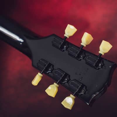 Gibson Les Paul Studio Ebony EMG 81/60 2009 image 18