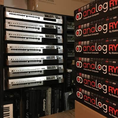 Moog Minimoog Voyager Old School Analog Synth / 44keys / BRAND NEW //ARMENS// image 6