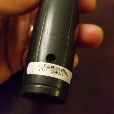 Anchor Audio MIC-90P Dynamic Cardioid XLR mic - black image 8