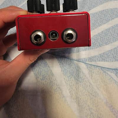 REVV G4 Distortion 2018 - 2021 - Red image 2