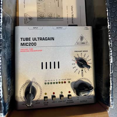 Behringer Tube Ultragain MIC200 Vacuum Tube Modeling Preamplifier 2012 - Present - Standard image 3