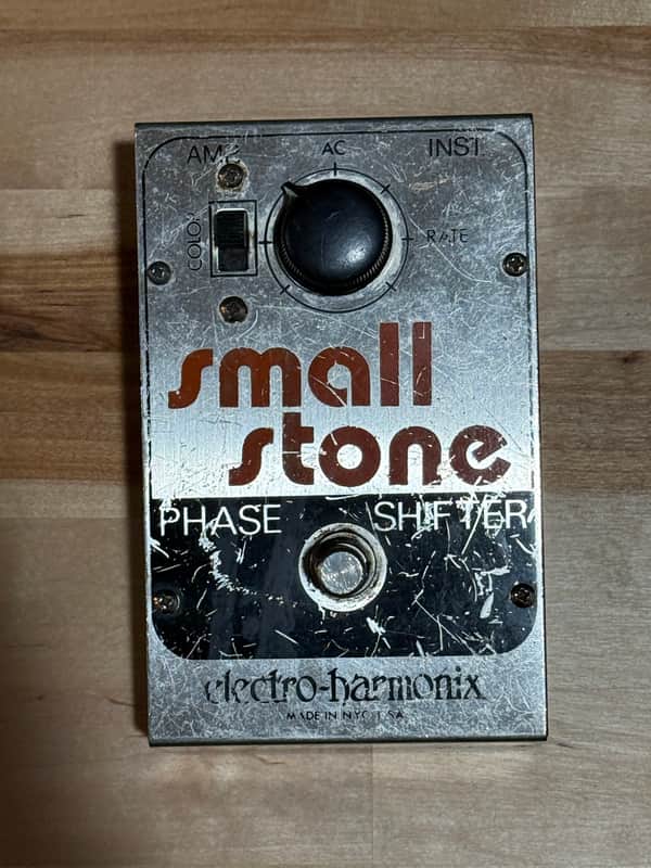 Electro-Harmonix Small Stone Phase Shifter V2