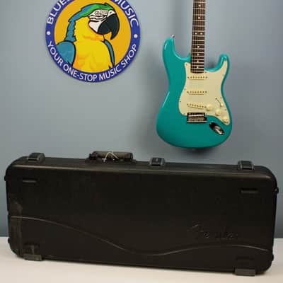 Fender American Professional II Stratocaster with Rosewood Fretboard 2021 - Miami Blue image 25