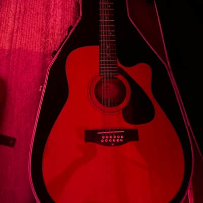Yamaha FG411CE-12 - Natural image 1