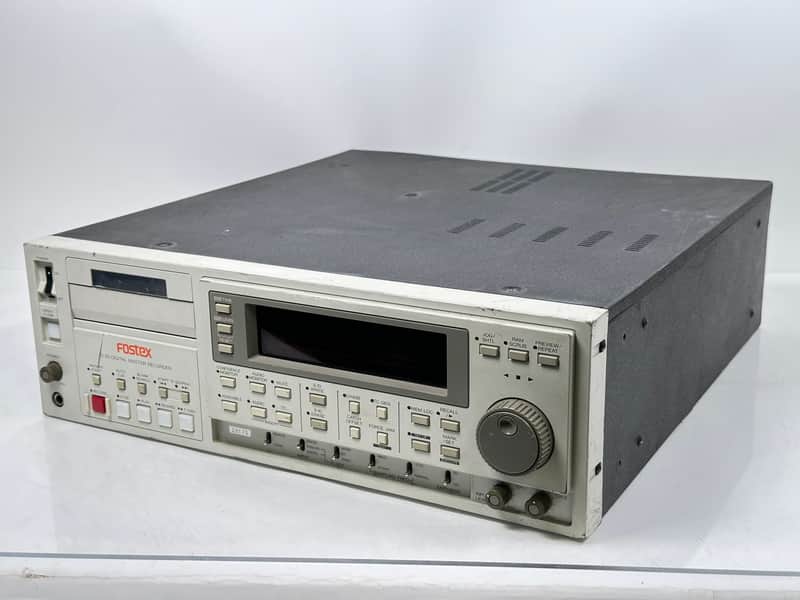 Fostex D-25 Professional DAT Master Recorder image 1