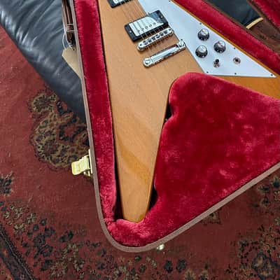 Gibson Flying V 2022 Antique Natural image 17
