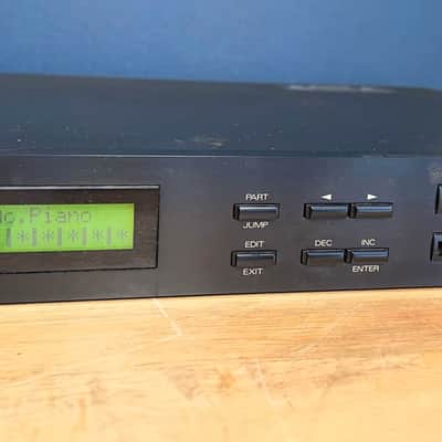 Roland U-110 PCM Sound Module - Black image 2
