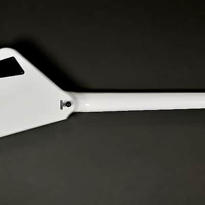 BootLegger Guitar Spade White Headless With Stiletto  Case and Flask image 13