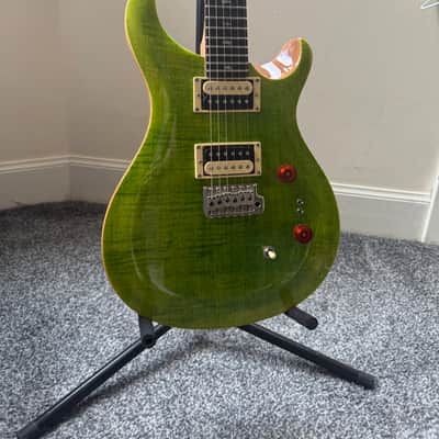 PRS SE Custom 24-08 2021 - 2023 - Eriza Verde image 2