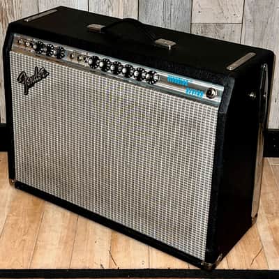 1977 Fender Vibrolux Reverb 2-Channel 35-Watt 2x10" Guitar Combo, Celebrity Owned, Stellar Condition ! image 3