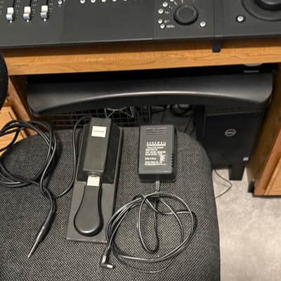 Kurzweil PC88mx 88-Key 64-Voice Performance Controller and Synthesizer 1990s - Black image 12
