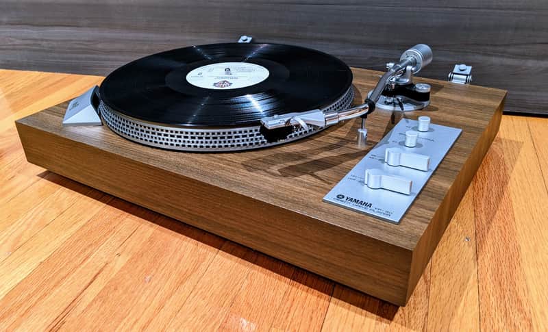 その他 YAMAHA NS SERIES YP-511 Rare Yamaha YP-511 Direct Drive Turntable / Beautiful Vintage From