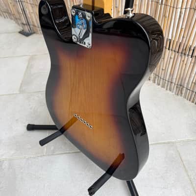 Fender Vintera II '60s Telecaster Thinline with Maple Fretboard 2023 - 2026 - 3-Color Sunburst image 12