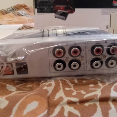 New Old Stock/Native Instruments Traktor Scratch A6 Interface/Still in plastic image 3