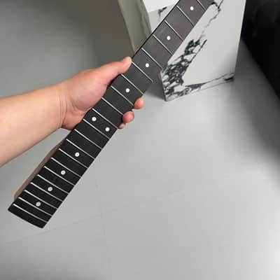 4a Round End stainless steel 22frets Roasted flame Maple guitar neck 25.5inch hole 10mm Satin Rosewood fingerboard ,4A Bone nut Stainless steel 22fret satin Roasted Flame Maple electric guitar neck image 2