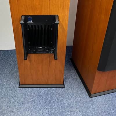 ATC SCM100 ASL Tower Active Speakers (Pair) – Excellent Condition – Crated image 3