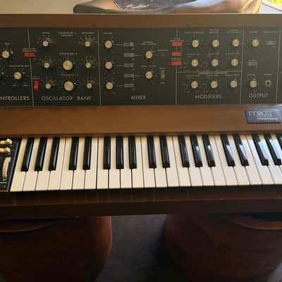 Moog Minimoog Model D 44-Key Monophonic Synthesizer 1971 - 1982 - Black / Wood image 1