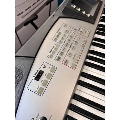 Roland Clavier Arrangeur E-60 Occasion image 5