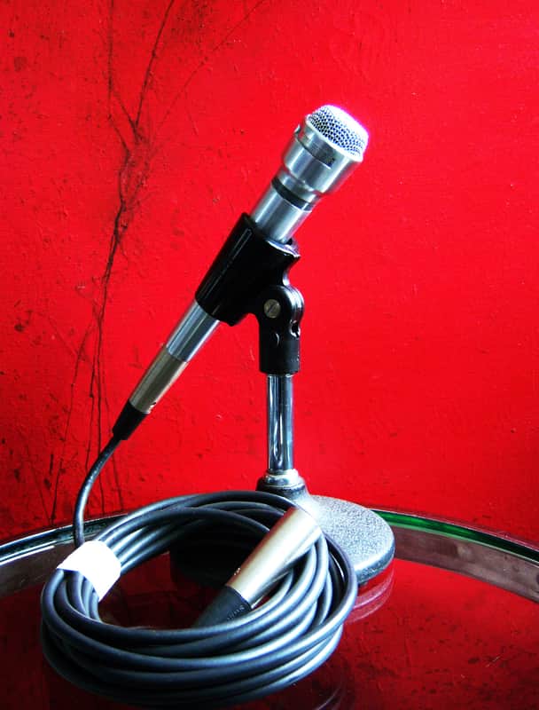 Vintage 1970's Electro-Voice 660 Supercardioid Dynamic Microphone Low Z w accessories RE15 666 664A 664