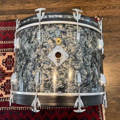 Ludwig 14x22"Bass Drum Black Diamond Pearl image 1