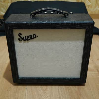 Supro 1612RT Amulet 15-Watt 1x10" Combo image 1