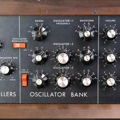 Moog Minimoog Model D 44-Key Monophonic Synthesizer 1971 - 1982 - Black / Wood image 3