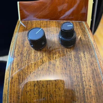 Larrivée B-03 Acoustic Bass 1991 - Natural Satin finish image 8