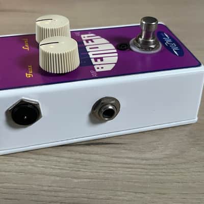 MJM Guitar FX Brit Bender Fuzz 2 Knob 2010s - Purple image 7