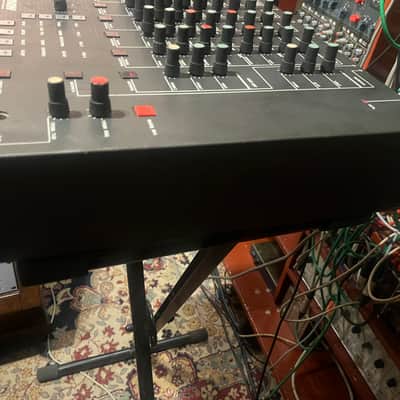 Rockton UDS+MIDI+direct outputs mod image 17