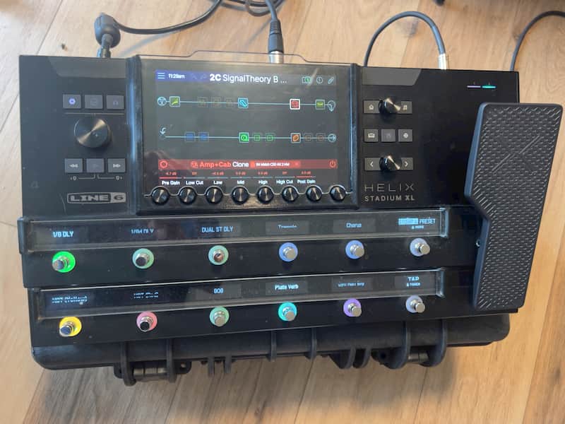 Line 6 Helix Stadium XL Floor w ABS case & screen covers image 1