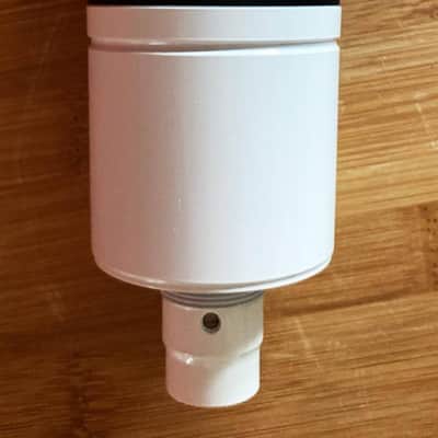 Audio-Technica AT2020 Limited Edition White – Cardioid Condenser Microphone – Mint Condition image 2