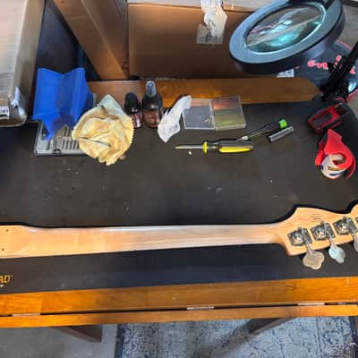 Squier Paranormal Jazz Bass '54 Neck Only image 3