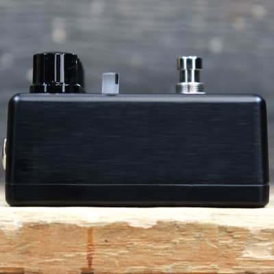 MXR EVH 5150 Overdrive Multi-Stage MOSFET 3-Band EQ Overdrive Effect Pedal image 6