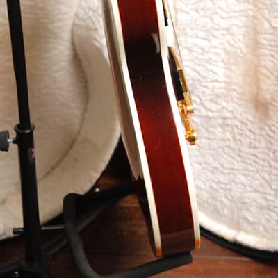 Gibson Guitar Of The Week Les Paul Supreme Autumn Burst 2007 Pre-Owned image 8