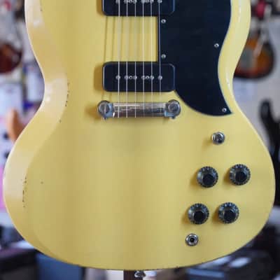 Maybach Albatroz '65 P90 2025 - TV Yellow Aged image 1