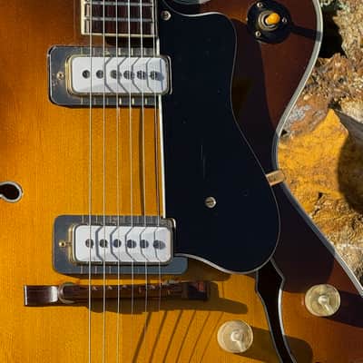 Guild X-500 1958 - stunning Honey'burst example w/factory White D'Armond pickups ! image 11