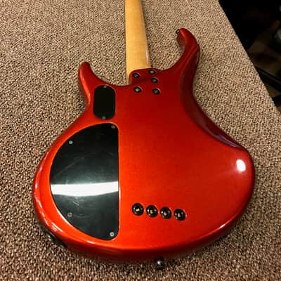 USED - Peavey Grind 4 Bass w/ Hardshell case - Made in the USA! image 3