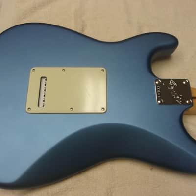 About Mint 2025 Fender American Performer Satin Lake Placid Blue Stratocaster Electric Guitar w/Candy & Hard Case image 7