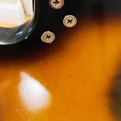 Harmony Bobcat 1966 - 2-tone Sunburst image 5