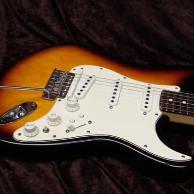 Fender Roland Ready Stratocaster 1996 Sunburst image 3