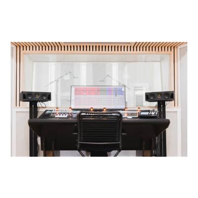 ADAM Audio A44H Powered Two-Way Midfield Studio Monitor (2-Pack) Bundle image 8