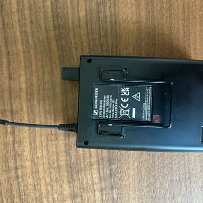 Sennheiser XSW IEM Band E image 6