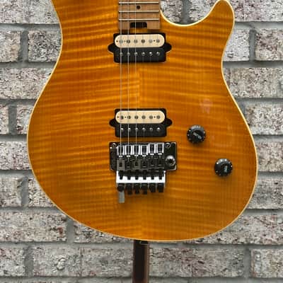 Peavey Wolfgang Standard Deluxe 1999 Flamed Amber image 18