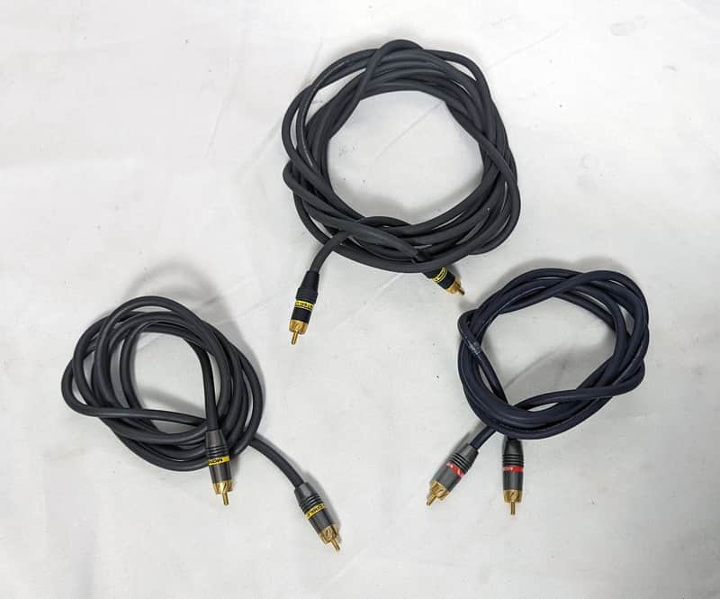 Set of 3 Monster Cables Monster RCA to RCA 10ft image 1